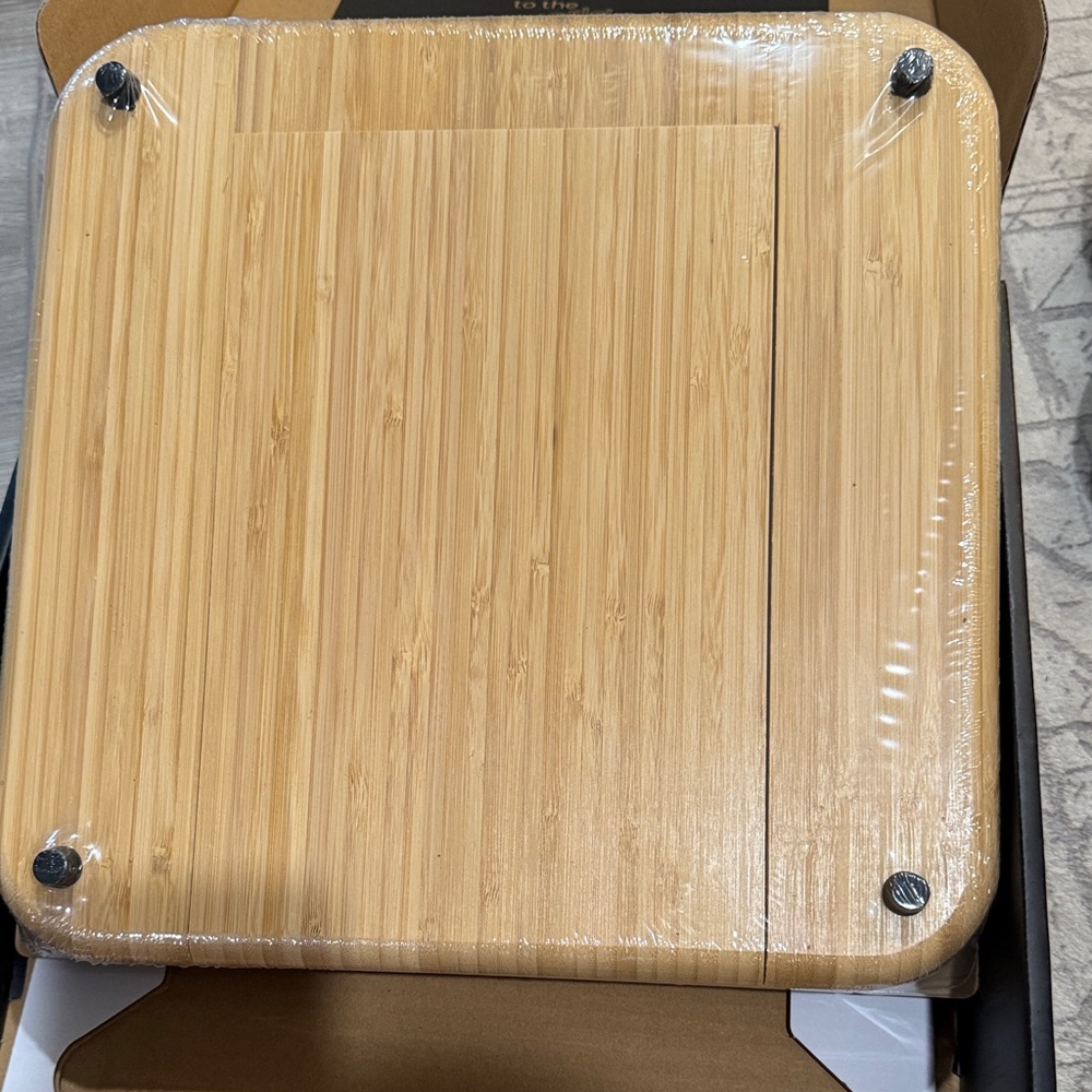 Smirly Cheeseboard Set - Picture 4 of 4
